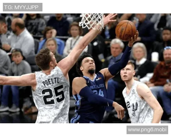 美记：吉布森与灰熊签下两年合同，下赛季为非保障薪水